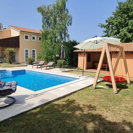 Sunny Garden Villa With Pool Loborika Dış mekan fotoğraf