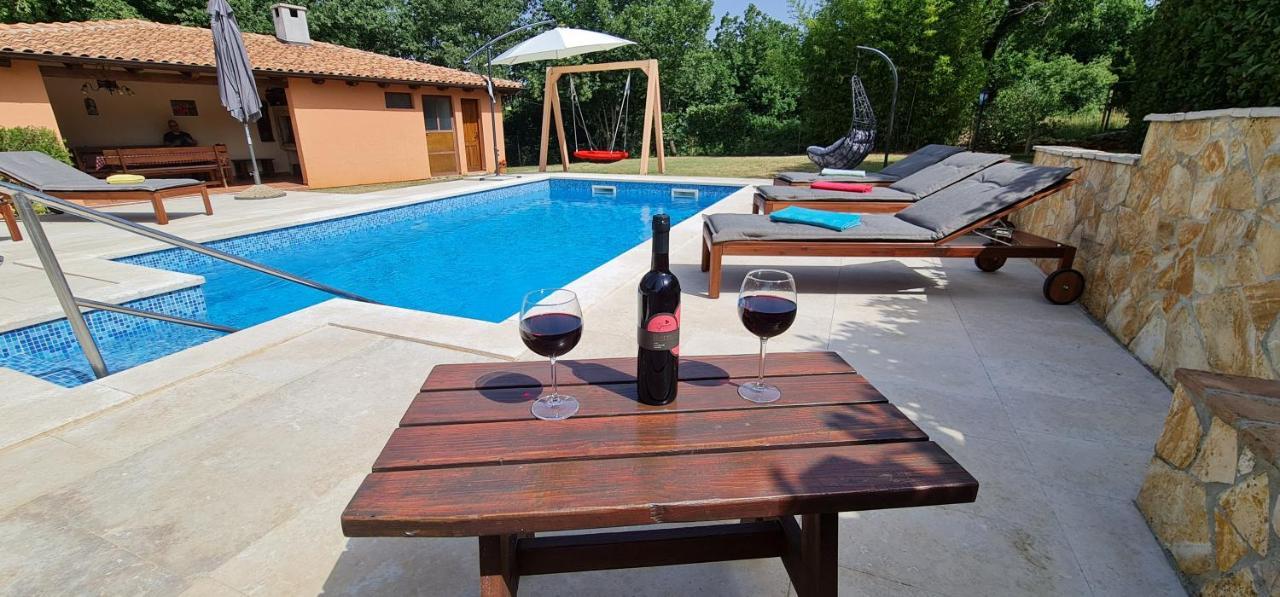 Sunny Garden Villa With Pool Loborika Dış mekan fotoğraf