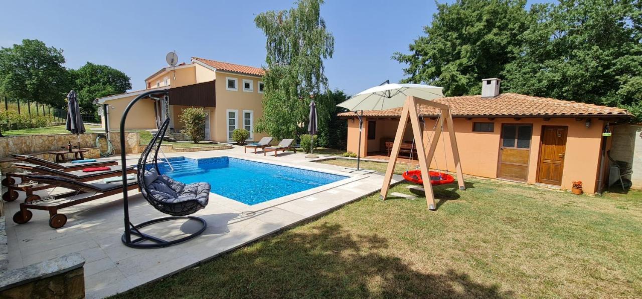 Sunny Garden Villa With Pool Loborika Dış mekan fotoğraf