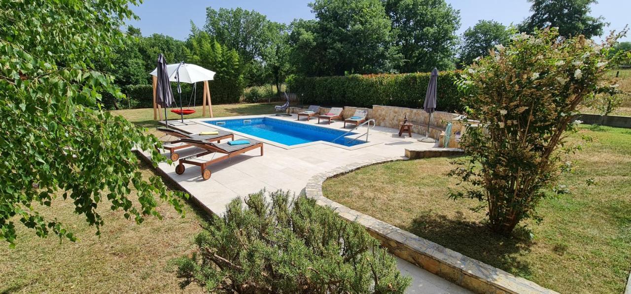 Sunny Garden Villa With Pool Loborika Dış mekan fotoğraf