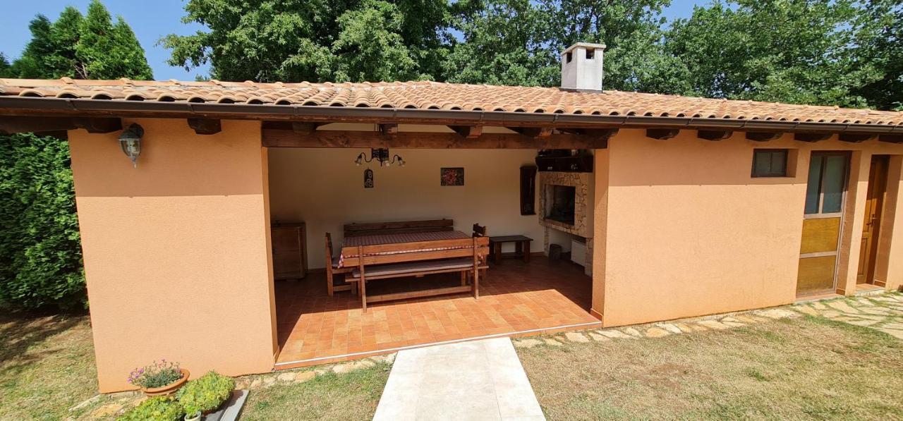 Sunny Garden Villa With Pool Loborika Dış mekan fotoğraf
